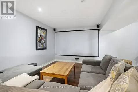 160 Festival Way Hamilton ON L0R 1C0