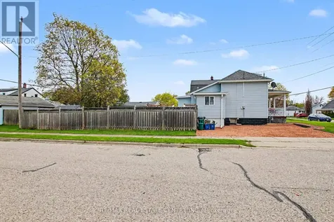 123 Norfolk Avenue Cambridge ON N1R 3V3