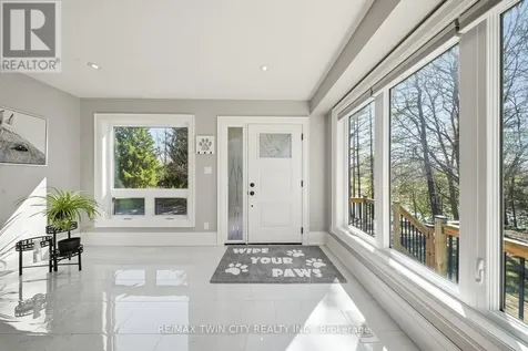 25 Hammond Road Brant (brantford Twp) ON N3T 5L4