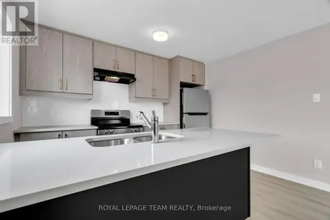 810 Parnian Private Ottawa ON K2J 7K6