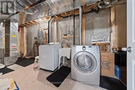 926 Torino Terrace Ottawa ON K4A 0R2