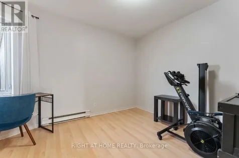 2 Columbus Avenue Ottawa ON K1K 1R3