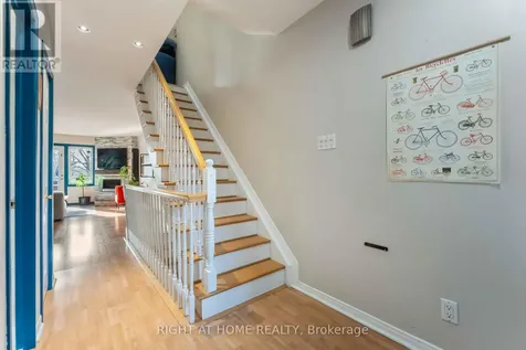 2 Columbus Avenue Ottawa ON K1K 1R3