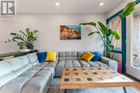 2 Columbus Avenue Ottawa ON K1K 1R3