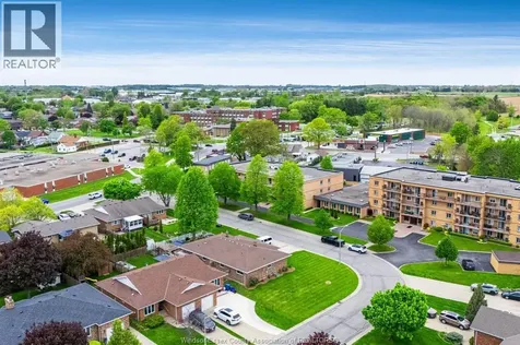 11 Elizabeth Crescent Leamington ON N8H 4P7