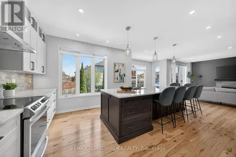 64 Baywood Drive Ottawa ON K2S 2H5