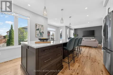 64 Baywood Drive Ottawa ON K2S 2H5