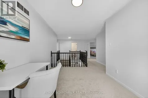64 Baywood Drive Ottawa ON K2S 2H5