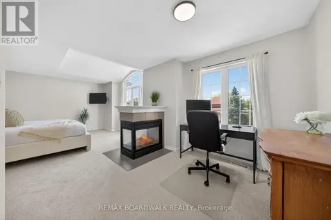64 Baywood Drive Ottawa ON K2S 2H5