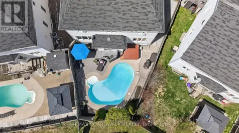 64 Baywood Drive Ottawa ON K2S 2H5