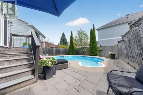 64 Baywood Drive Ottawa ON K2S 2H5