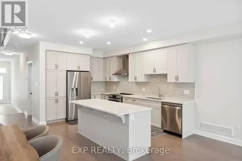 934 Clarkia Street Ottawa ON K1T 0Y1