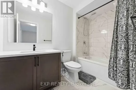 934 Clarkia Street Ottawa ON K1T 0Y1