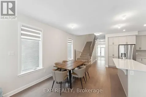 934 Clarkia Street Ottawa ON K1T 0Y1