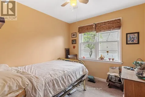 684 Wavell Avenue Ottawa ON K2A 3B1