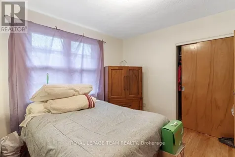 684 Wavell Avenue Ottawa ON K2A 3B1