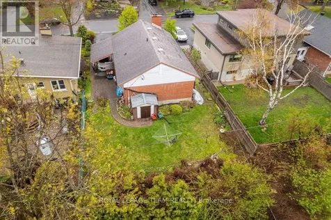 684 Wavell Avenue Ottawa ON K2A 3B1