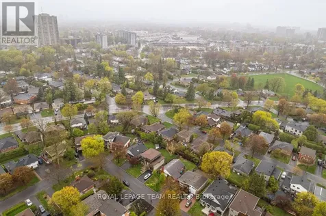 684 Wavell Avenue Ottawa ON K2A 3B1