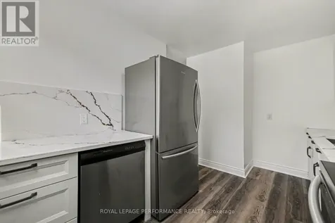 1584 Feather Lane Ottawa ON K1T 1V4