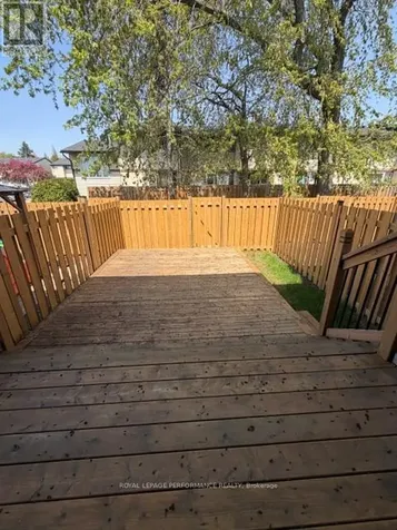 1584 Feather Lane Ottawa ON K1T 1V4