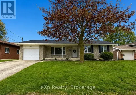 209 15th Avenue Hanover ON N4N 3E1