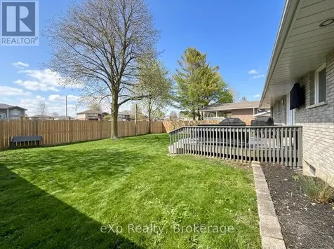 209 15th Avenue Hanover ON N4N 3E1