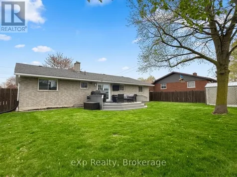209 15th Avenue Hanover ON N4N 3E1