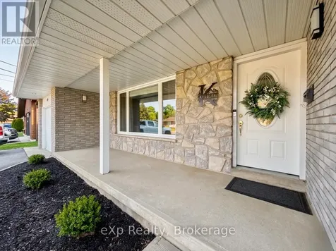 209 15th Avenue Hanover ON N4N 3E1