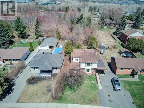 222 Nepahwin Sudbury ON P3E 2H6