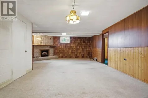 1587 Crestmoor Road Greater Sudbury ON P3A 4M3