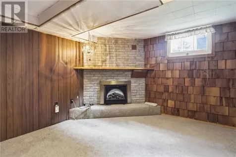 1587 Crestmoor Road Greater Sudbury ON P3A 4M3