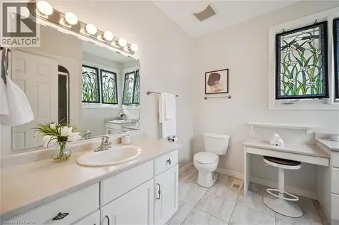 20 Isherwood Avenue Cambridge ON N1R 8P9
