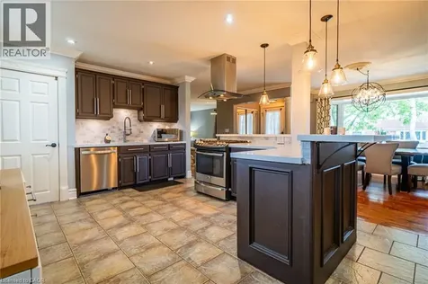 5349 Bromley Road Burlington ON L7L 3G5