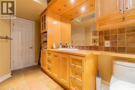 5349 Bromley Road Burlington ON L7L 3G5