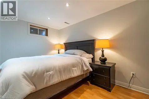 5349 Bromley Road Burlington ON L7L 3G5