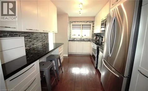 37 Brewster Street Hamilton ON L8T 4R6