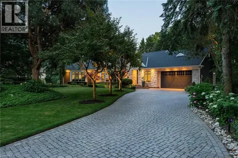 2348 Carrington Place Oakville ON L6J 5P4