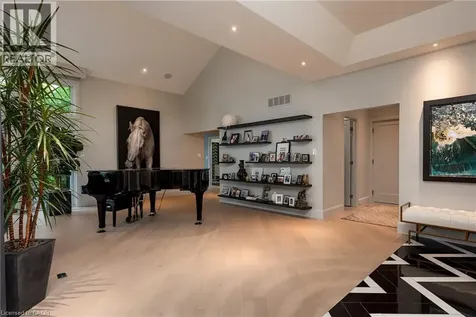2348 Carrington Place Oakville ON L6J 5P4