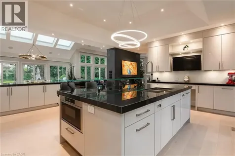 2348 Carrington Place Oakville ON L6J 5P4
