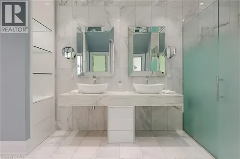 2348 Carrington Place Oakville ON L6J 5P4