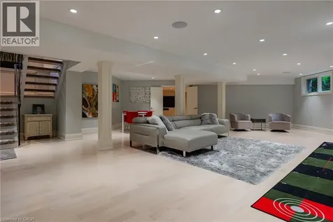 2348 Carrington Place Oakville ON L6J 5P4