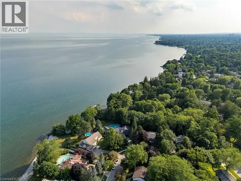 2348 Carrington Place Oakville ON L6J 5P4