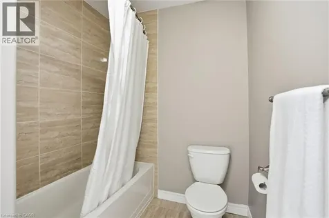 160 Festival Way Binbrook ON L0R 1C0