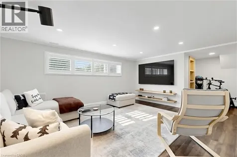 1365 Ester Drive Burlington ON L7L 1L4