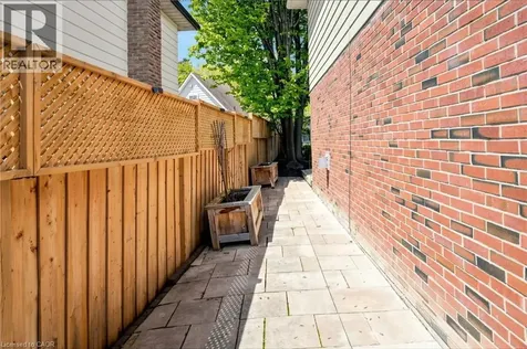 1365 Ester Drive Burlington ON L7L 1L4