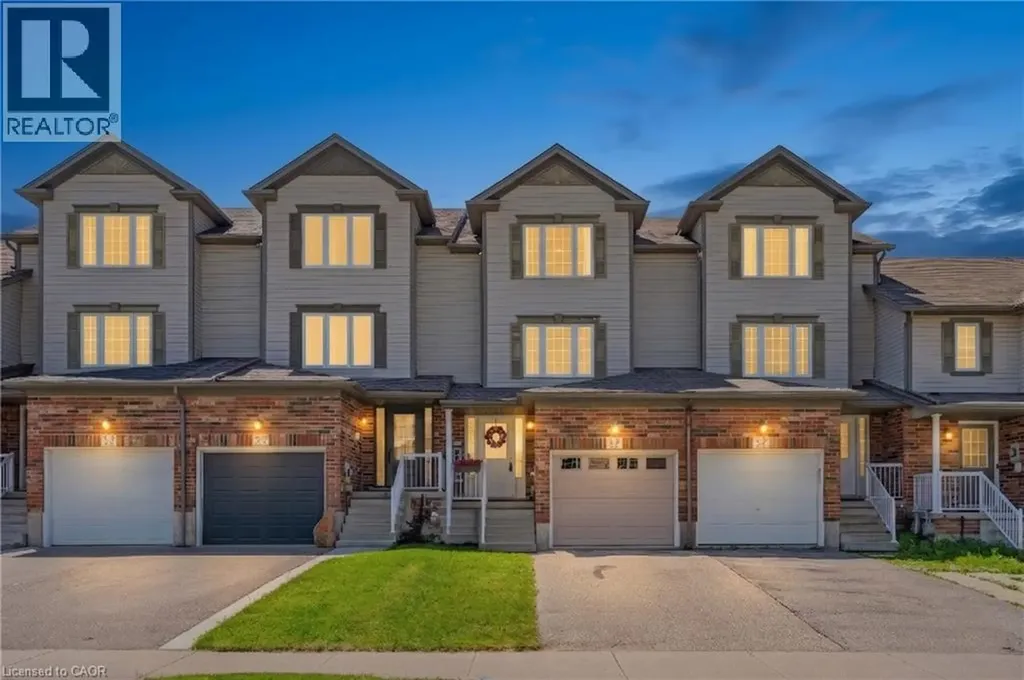 27 Madeleine Street Kitchener ON N2R 1V5