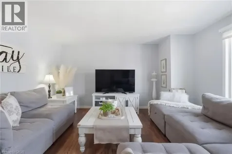 27 Madeleine Street Kitchener ON N2R 1V5