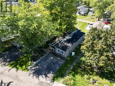 580 Beaver Creek Road Waterloo ON N2J 3Z4