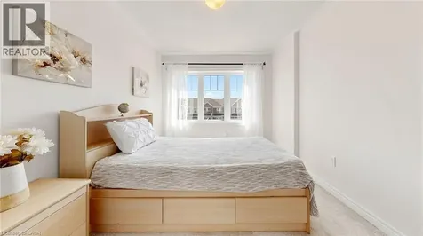 12 Edminston Drive Fergus ON N1M 0J3
