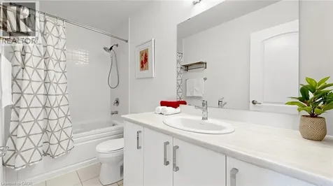 12 Edminston Drive Fergus ON N1M 0J3